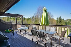 Notre-Dame-de-la-Merci Villa | LE 2428, CHALET AVEC SPA ET PISCINE