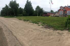 Gambo Cabin | Farmers cove gambo pond!