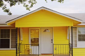 Round Rock Original Plat House | The Tipsy Shack: Center of Downtown Round Rock!