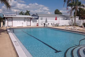 Sebring House | Sebring Florida home of the snowbirds. Monthly