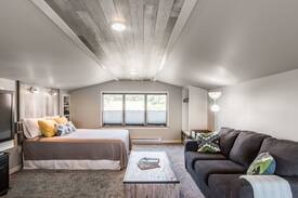 Belgrade House | Red Gables