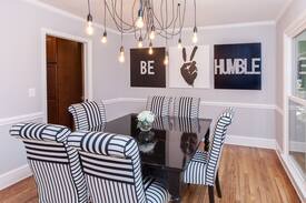 Charlotte House | The Hilltop Porch House - The Retreat In The City