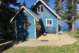 Bridge Lake Cabin | Bear Essentials - Bridge Lake Waterfront Cabin