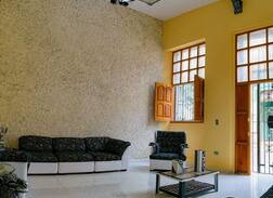 Centro Havana House | Hostal linda Habana, a 4 calles del malecón