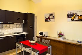 Rione XVIII Castro Pretorio Apartment | My holiday's embassy - Macao