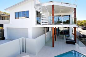 Dicky Beach House | Pet Friendly Dicky Beach House