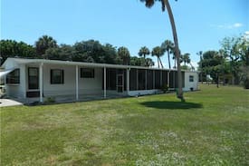 Moore Haven House | Loop Road Lodge Big Okeechobee Retreat Lakeport FL