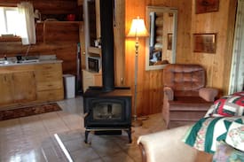 Kaministiquia Cabin | Log cabin.. near Thunder Bay, Ontario