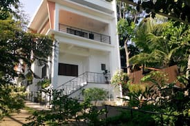 Punta Engano Bed & Breakfast | Lola's Guest House -Rm2 (Queen Bed)