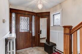 East Danforth House | Leo - Coxwell Subway Station