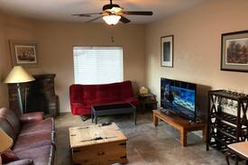 Tanque Verde House | Cozy Casita #2, 3 BR 1 Ba, washer/dryer Travertine