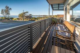 Mollymook Beach Apartment | Mollymook Beach - Lou's Loft -Ocean Views