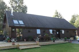 Glenlivet Cabin | Glenburn lodge on the banks of the river Spey