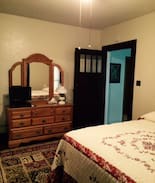 New Hampton House | Linn Ave Guesthouse, New Hampton IA