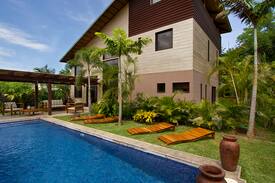 Junquillal Villa | CASA WOODBOX LUXURY VILLA-few steps from the Beach