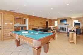 Portage House | Awesome Lake Michigan Lakefront