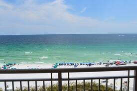 Destin Apartment | Destin Towers 91 - 9th Floor - Beachfront