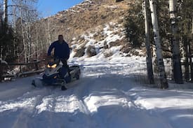 Pinedale Cabin | Half Moon Lake Lodge- Cabin #1