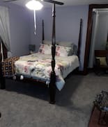Lily Dale House | The Owls Nest in Lily Dale, NY - Blue Room
