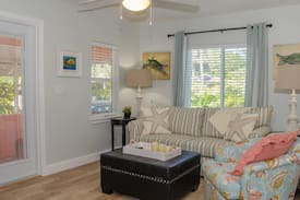 Madeira Beach Other | The Flamingo Cottage. Walk To Beach, Shops, Dining