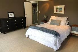 Pauanui House | Tropical, perfectly-positioned, modern bach