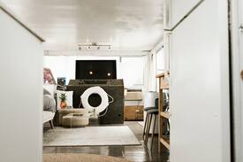 Parole Boat Rental | Beautiful Houseboat in Annapolis!