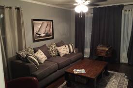 Midland House | Air Bnb’s Most Wish listed in Midland!