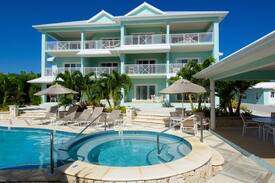 East End Apartment | Compass Point - 3 Bedroom - Panoramic Sea Views