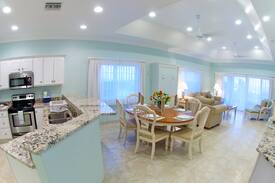 East End Apartment | Compass Point - 3 Bedroom - Panoramic Sea Views
