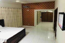 D.H.A. House | Defence Authority Club by walk