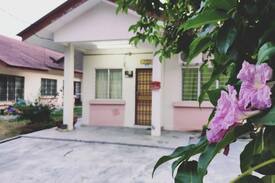 Sabak House | Homestay SABAK BERNAM MURAH