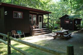 Voluntown Cabin | Ellis -Lakeside Cabin on Beach Pond with Sauna