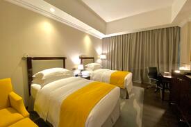 Al Sadd Hotel | Family Room at Millennium Hotel Doha