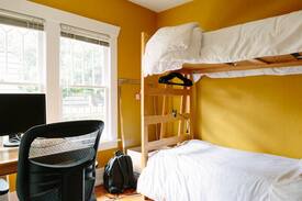 Wallingford House | Lake Union Hacker House - 2FL 2p L