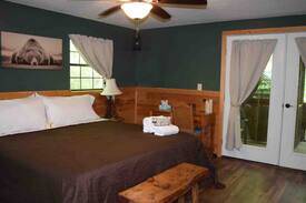 Tellico Plains Cabin | Atali Lodge- Spa, Fireplace, Trails & Gnome Hunt