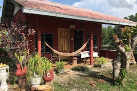 Mersing House | Willa’s Guesthouse Chalet C