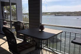 Osage Beach Apartment | Luxurious Lakeside Condo MM19 Across from Dog Days