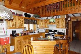 Manistique Cabin | BICKEL'S CABINS (Manistique, MI): Pet-friendly private lakefront cabins!