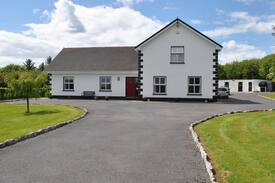 Glencorrib House | Family home , plenty of parking Eircode H91 XYH4