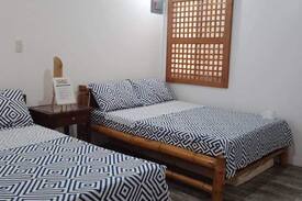 Cabangan House | El Paradiso de Club Monet Beach front 1