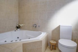 Blueys Beach House | ROCKPOOL - Blueys Beach House w Stunning Views!