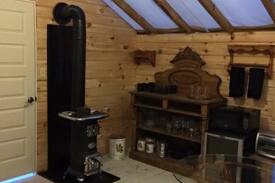 Unorganized North East Parry Sound Cabin | Algonquin Moose Lodge -Moose Lodge cabin