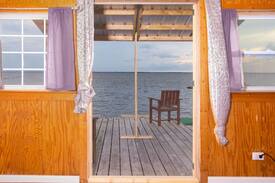 Duck House | Sunset Bungalow