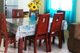 Dasmarinas House | Washington Place Vacation Home