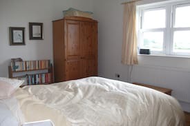 Cowbridge House | Farmhouse style, 3 rooms for 5