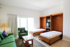 Colliers Bay Apartment | Wyndham Reef Resort Beachfront On Grand Cayman