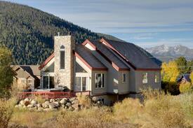 Keystone House | 640 Meisel Drive