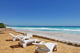 Misty Cliffs House | Misty Way - on the beach