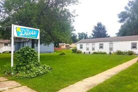 Garretson Apartment | The Davis Short and Long Term Stay #2