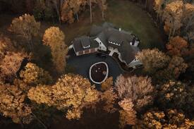 Lovettsville House | The Reverie: 70 acre Potomac Waterfront Retreat